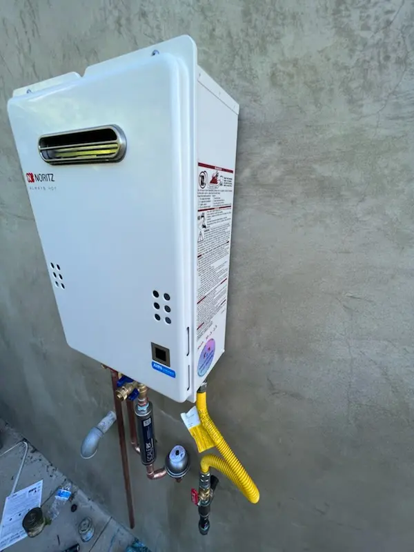 Tankless water heater installation for Dickson homes